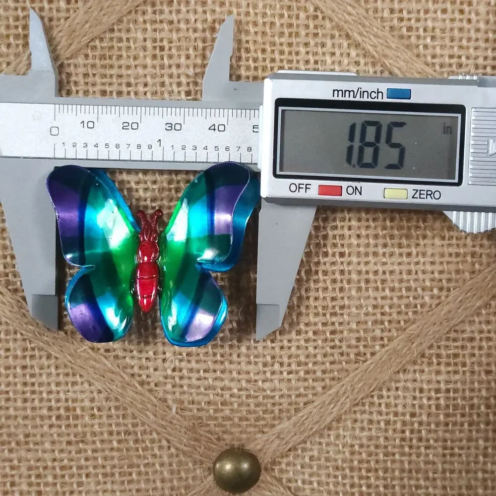 Vintage Blue Butterfly Brooch - Charming Nature-Inspired Accessory - Picture 4 of 10